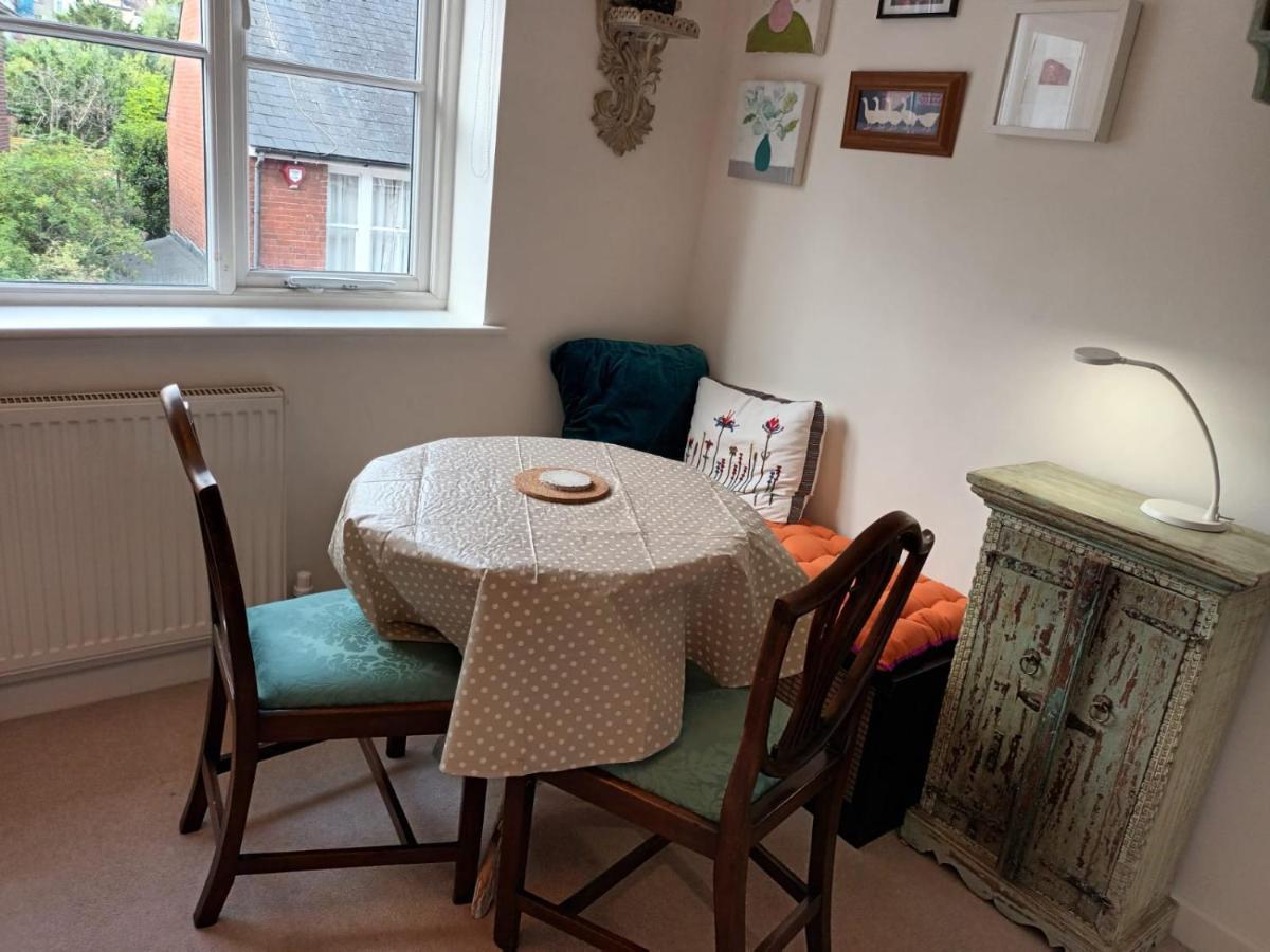 Chez Jo Bed & Breakfast *